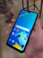 Real Me 3 Ram 4GB Rom 64GB 2 Sim
